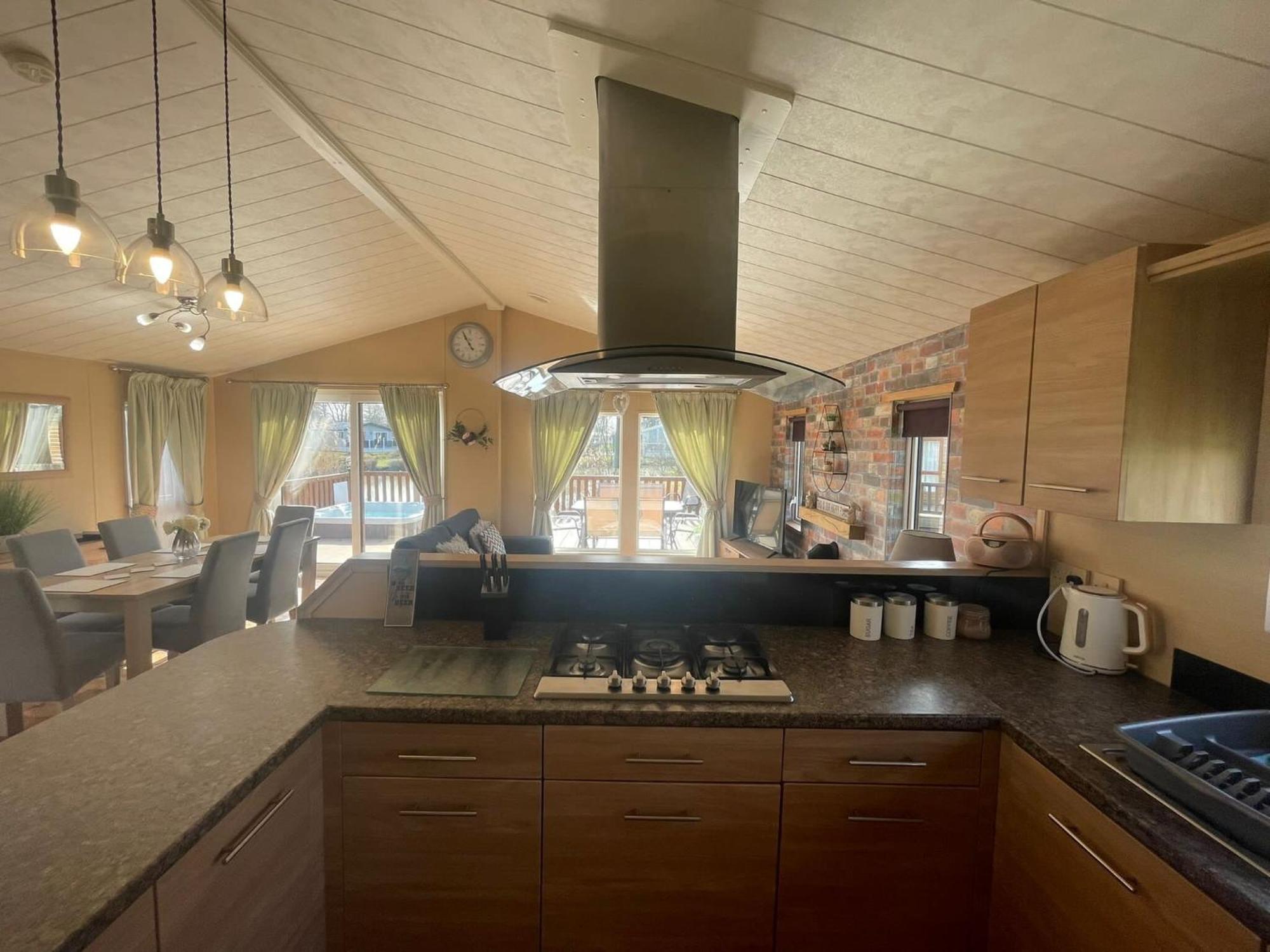 Luxury Lakeside Lodge L1 With Hot Tub Situated At Tattershall Lakes Country Park Esterno foto
